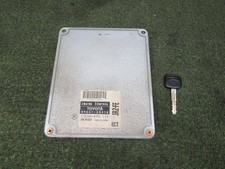 TOYOTA Hilux Surf 2000 Engine