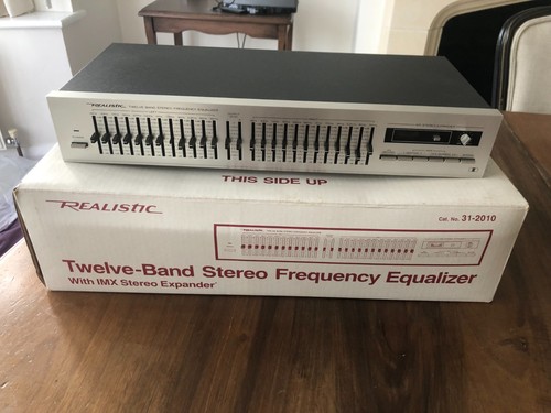 Realistic 2010 stereo - realistic,