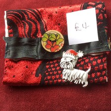 This Westie Christmas Brooch Comes with A Presentation box