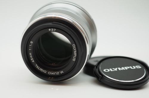 Near mint olympus - :, zuiko
