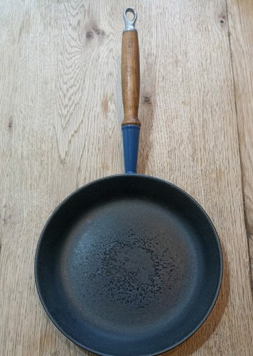 Creuset cast iron frying - creuset,