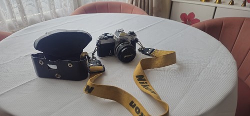 Nikon silver 35mm - 35mm, film