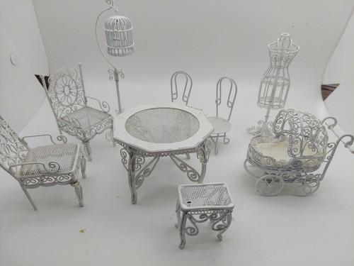 Dolls house white wire - house,