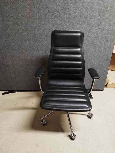 Cappellini lotus armchair - cappellini,