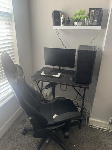Full desktop setup - desktop, text