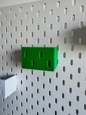 Custom 3D Printed Pegboard