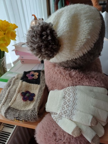 Hats scarf and gloves bundle - and,
