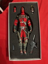 Sideshow Collectables Deadpool Special Edition 1/6 Scale (like Hot Toys)
