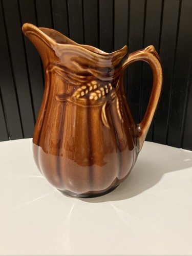Wheatsheaf design glossy brown - wheatsheaf,