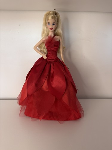 Barbie signature 2022 holiday - barbie,