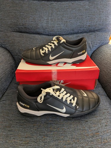 Nike total iii - 90, indoor