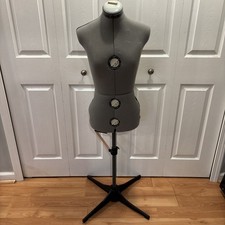 SINGER® Adjustable Dress