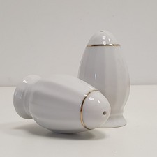 MONNO Porcelain Salt & Pepper