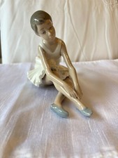 NAO #0151 SITTING BALLERINA legs crossed Perfect condition