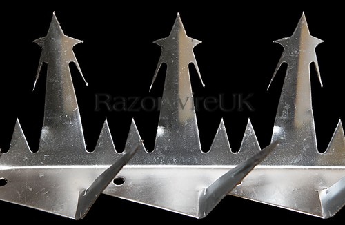 Wall spike fence 1m - /,
