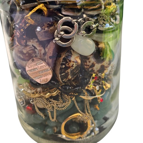 Mystery vintage jewellery - jewellery, jar