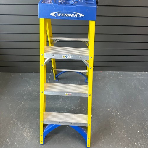 Werner fibreglass step ladder - werner,