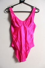 Womens Vintage 90s Era
