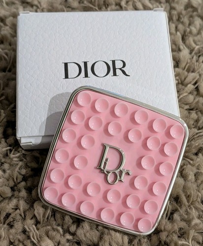 Dior vip gift attache - dior,