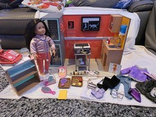 OG Vet Clinic Playset + 18”