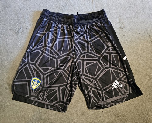 Leeds united 2022 - 2022/3, adidas
