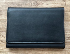 PLAIN DOCUMENT WALLET OWNER