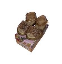 Girls Infants Sandals Size UK 3 EU 19 Stylish Sparkle Romany Nude