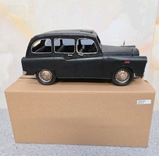 Vintage London Black Cab Taxi Car Model tin metal British Cab Souvenir Gift