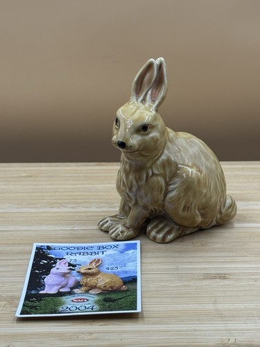 Wade goody box rabbbit - wade, (honey)