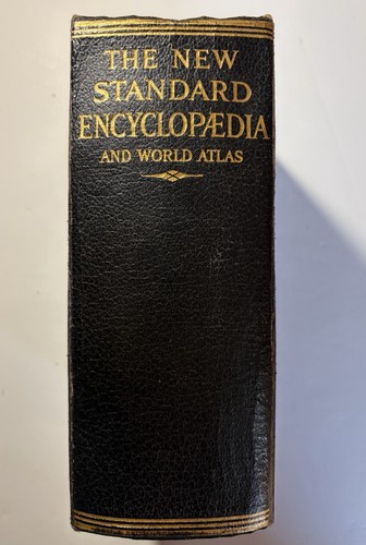 The new standard encyclopaedia - standard,