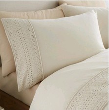 CatherineLansfield Broderie