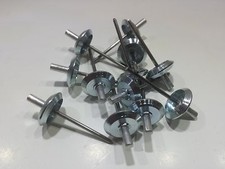 TRIUMPH 2000 2500 2.5pi LOWER SILL MOULDING TUCKER RIVETS CLIPS CHROME TRIM