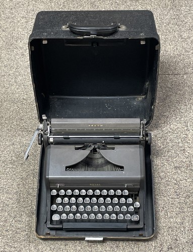Royal arrow typewriter vintage - arrow,