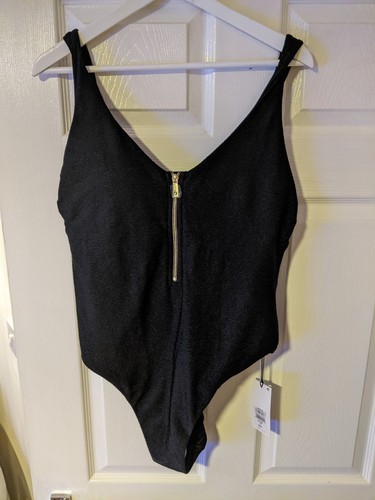 Tummy control swimming - control,