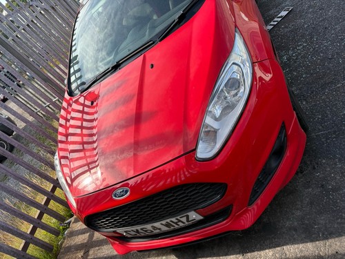 Ford fiesta mk7 zetec - mk7.5, red