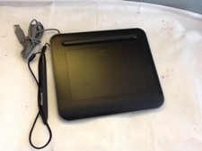 Wacom bamboo tablet and pen - bamboo,