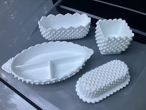 Lot vintage fenton - of,