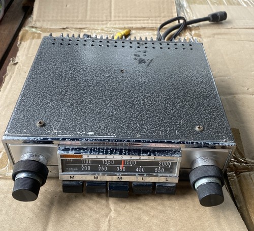 Vintage radiomobile car radio - car,