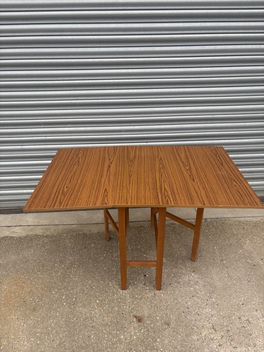 Mid century drop - century, leaf