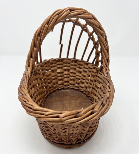 Vintage woven wicker - woven,