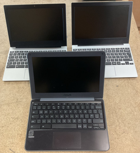 Chromebook bundle 2 - bundle, x