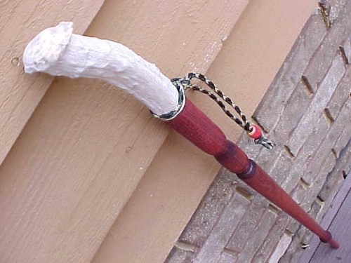 Red mahogany turned - turned, cane
