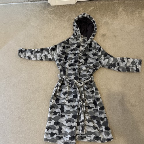 Boys grey camouflage s - boys,