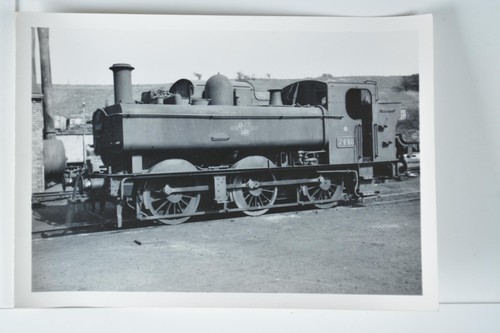 Steam locomotive train engine - locomotive,