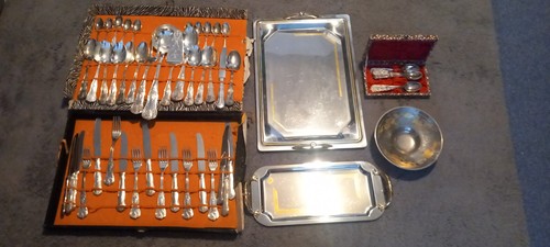 Large vintage cutlery and