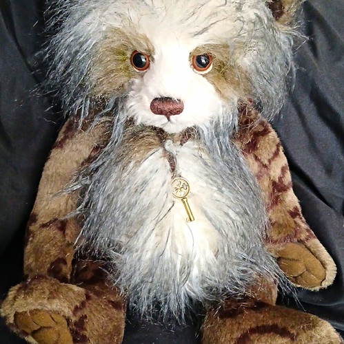 Charlie bears keeley plush - keeley,