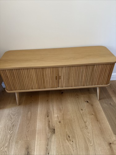 Solid oak cabinet - solid, tv