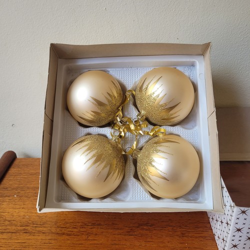 Vintage large glass christmas - vintage,