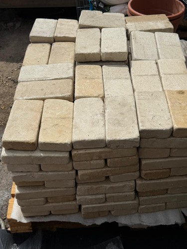 Tumbled mint sandstone setts - tumbled,