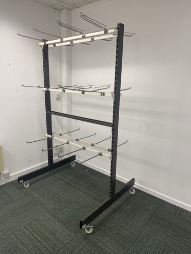 Mobile clothing display - mobile,